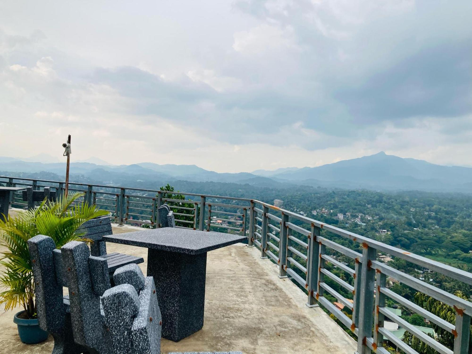 Dream House Residence Kandy Extérieur photo